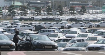 Auto Market Faces Worst Year Since 2013 Amid Weak Consumer Demand