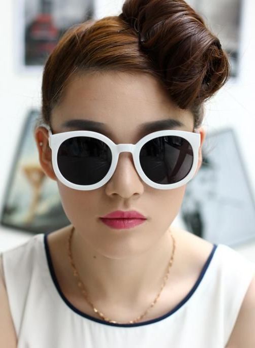 Trendy Sunglasses Styles For Summer 2023