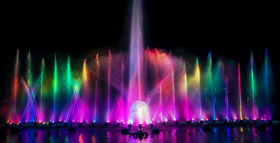 META Multi Booster is applied to the rainbow-colored fountain image, making it look bright and clear