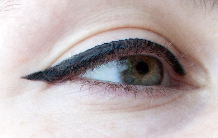 Benefit They're Real Eye Liner Review Worn