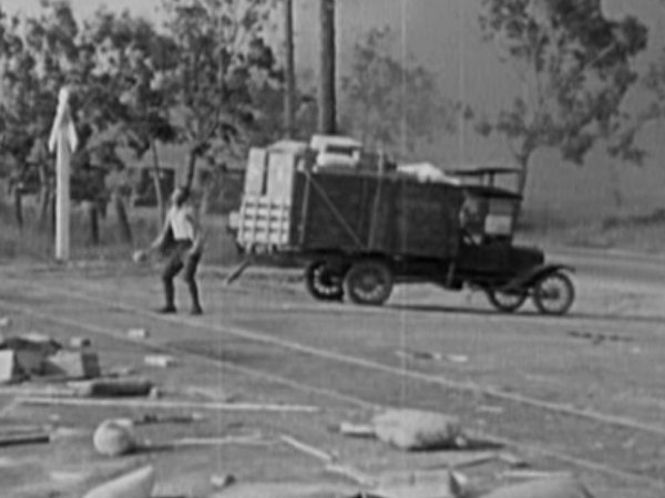 DVD screencapture - Lord Heath - Laurel & Hardy - Another Nice Mess - http://www.lordheath.com/