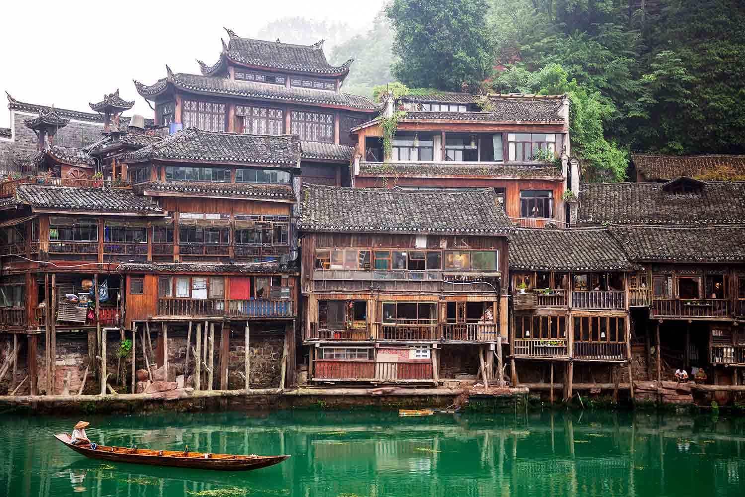 Fenghuang-Ancient-Town-china-featured