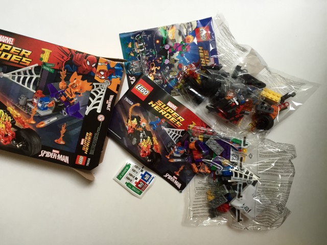 76058 LEGO Ghost Rider Team-Up Set Contents