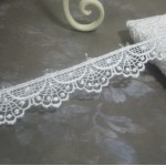 White Scalloped Venise Lace #02 - 1yd