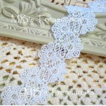 Double Flower Venise Lace - 1yd