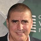 Alfred Molina