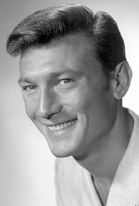 Primary photo for Laurence Harvey