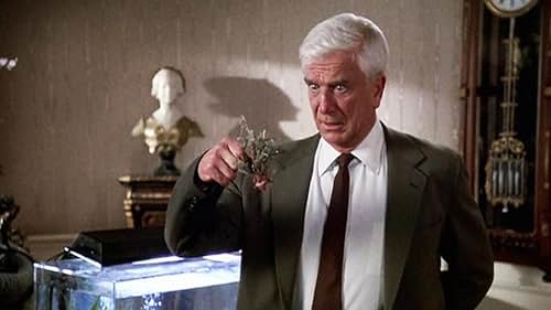 Leslie Nielsen in The Naked Gun: From the Files of Police Squad! (1988)