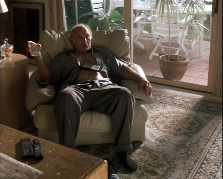 Burt Young in Very Mean Men (2000)