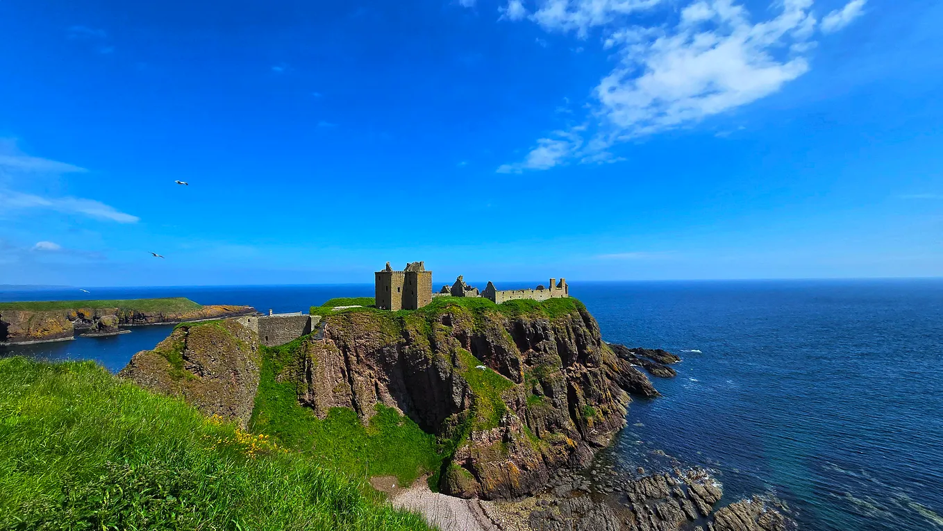 Breathtaking view of the Dunnottar Castle