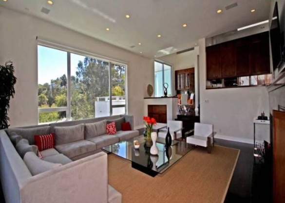 NBA All Star Danny Granger Asks 25K A Month To Rent LA Crib (PHOTOS) photo