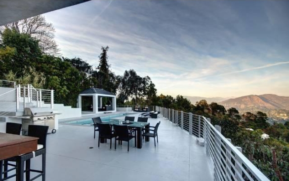 NBA All Star Danny Granger Asks 25K A Month To Rent LA Crib (PHOTOS) photo