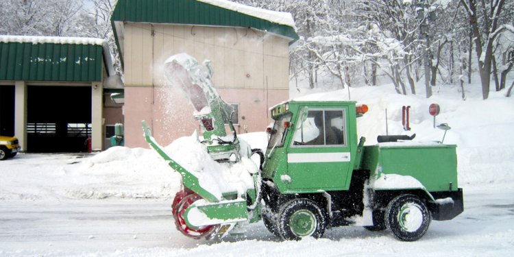 Cheap Snow Removal equipment