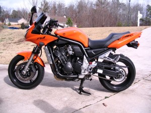 Orange FZ1 side view