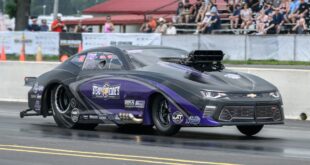 Melanie Salemi at Empire Dragway with the NEOPMA Pro Mods