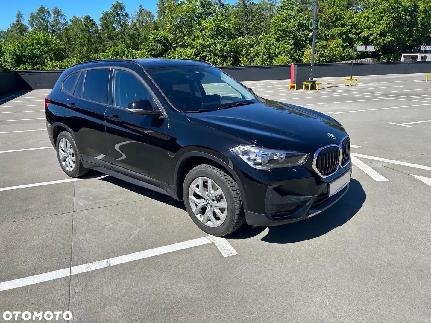 BMW X1 xDrive20i Advantage - 1