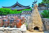 Korean hut - photo/picture definition - Korean hut word and phrase image