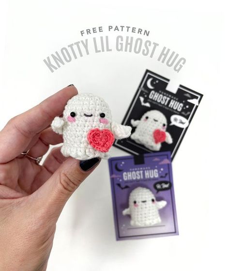 Anna #TheKnottyBoss 🇺🇦🇺🇸 on Instagram: "FREE PATTERN FRIDAY! 👻 Earlier this week I shared a free pattern for my #pocketFrankie and today I’m sharing a free pattern for my #KnottyLilGhostHug. This was the second most requested pattern after Frankie, and I didn’t want to let you all down. The pattern was originally written using DK yarn, but can be made with worsted yarn, or heavier. Just make sure you adjust your hook size accordingly. Swipe through the photos for the full pattern and don’t Amigurumi Patterns, Ghost Hug, Lil Ghost, Crochet Geek, Handmade Packaging, Dishcloth Pattern, Thanks To Everyone, Halloween Crochet, Crochet Heart