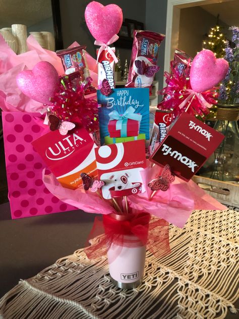 Giving Gift Cards As Gifts, Candy Gift Card Bouquet, Lottery Ticket And Gift Card Bouquet, Gift Card Graduation Bouquet, Gift Certificate Bouquet, Gift Card Baskets Ideas, Gift Card Candy Bouquet, Gift Card Bouquet Birthday Girl, Gift Card Flower Bouquet Ideas