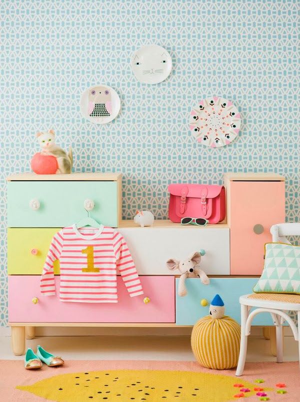 Bright pastels! Love this colorful children's room from ChicDecó! #laylagrayce #kidsroom #pastel