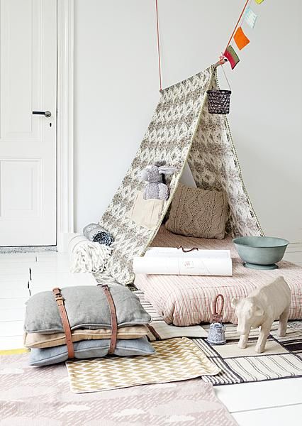 Amazing kid fort via sfgirlbybay / victoria smith