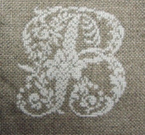 Vintage cross stitch monogram "B"