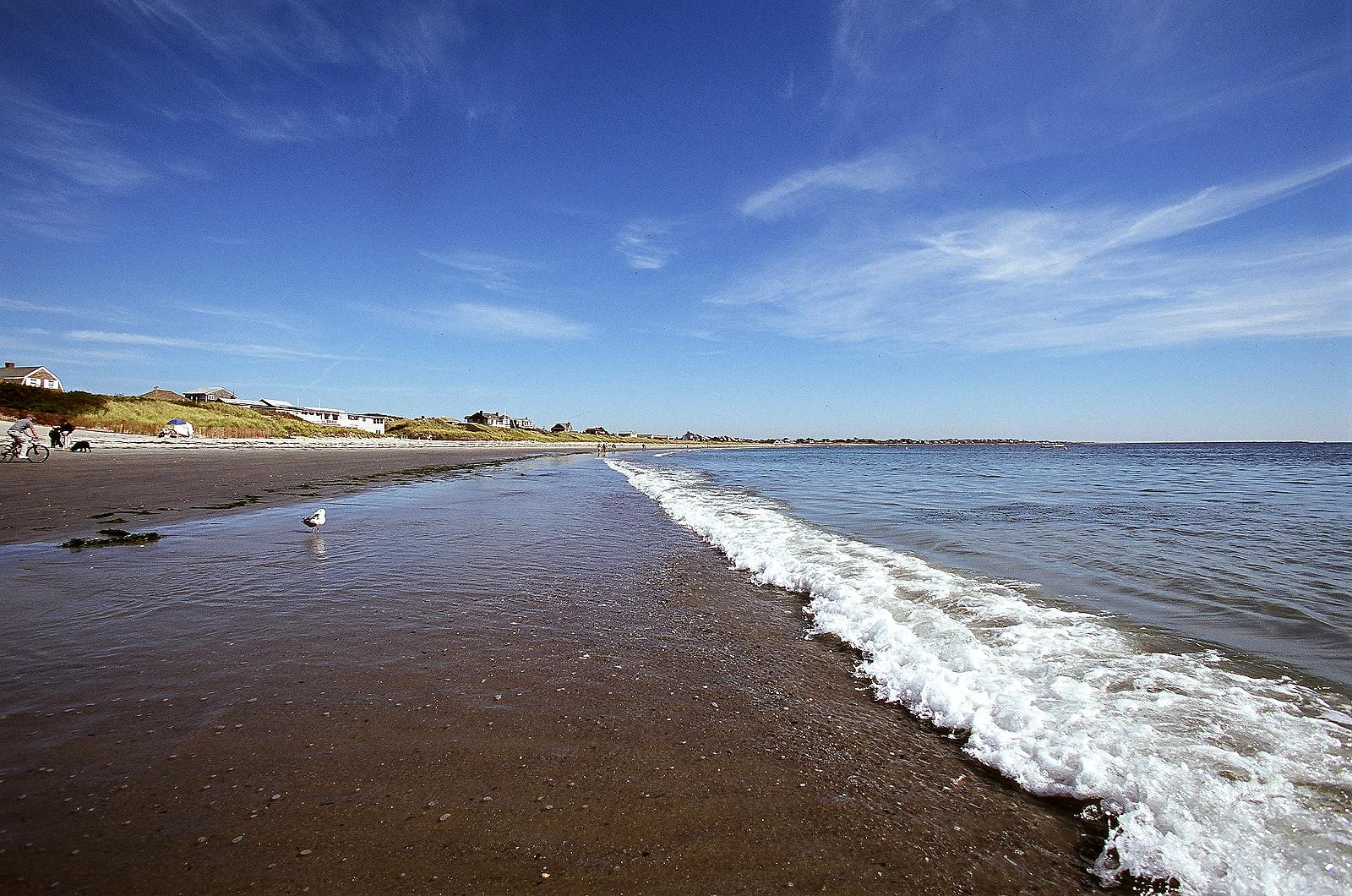 narragansett beach this picture is of a beach in narragansett ri