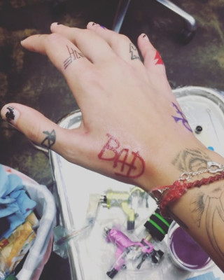 Paris Jackson Shows Off New MJ-Inspired “BAD” Tattoo on Her Hand