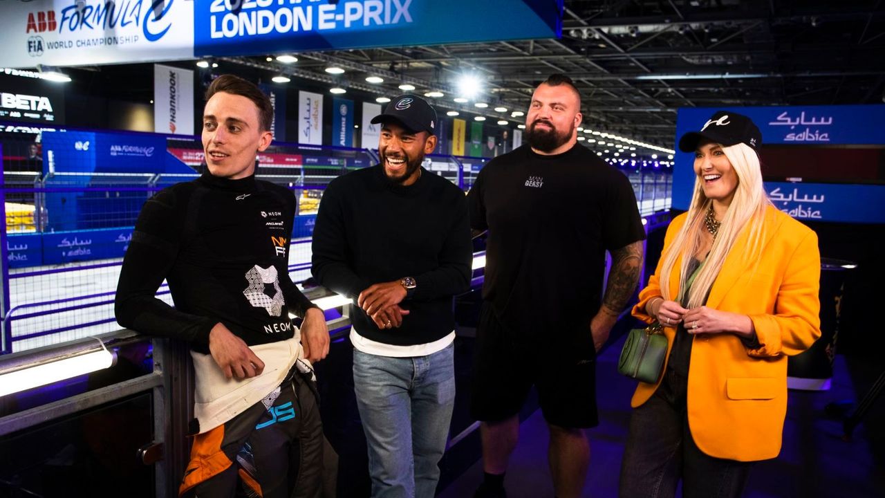 Jake Dennis watches di Grassi with Josh Denzel, Eddie Hall, Supercar Blondie