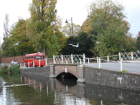 A route-learning RF strays into Carshalton 