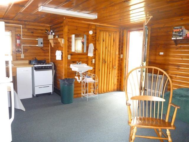 cabin 5 inside 2