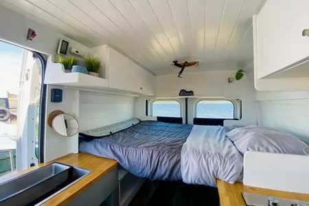 Island Dream - 4 season camper 