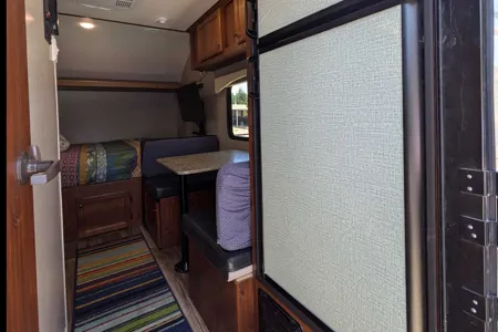 Lil Bea: light enough for an SUV! ABQ delivery available! Sunset Park Sun-Lite Travel Trailer