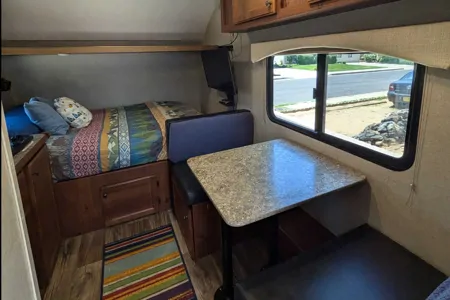 Lil Bea: light enough for an SUV! ABQ delivery available! Sunset Park Sun-Lite Travel Trailer