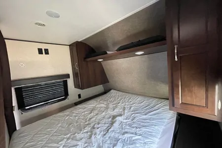 S and D's Jayco Jay Flight SLX 242 BHSW Travel Trailer