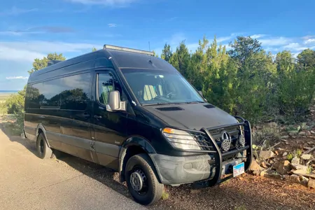 The Midnight Rambler - Road Trip Van