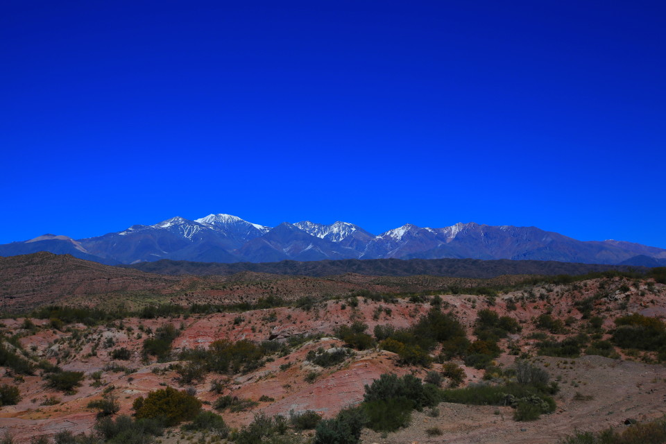 And then suddenly we started to see snowy peaks combined with the red rock landscape.