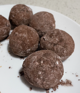 Banana Hazelnut and Chocolate Bliss balls recipe