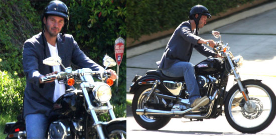 keanu reeves motorcycle