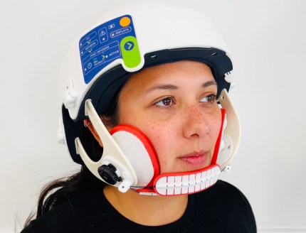 Luminate’s hair-saving chemo helmet nears release, as new funding goes toward home cancer care