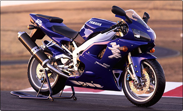 Yamaha R1