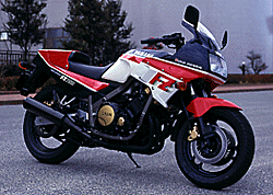 Yamaha FZ750