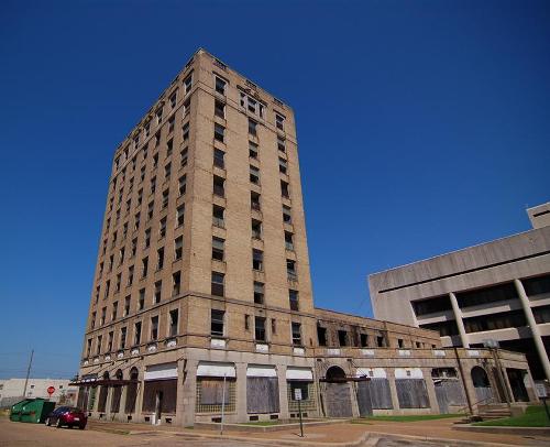 Texarkana - McCartney Hotel Across From Depot