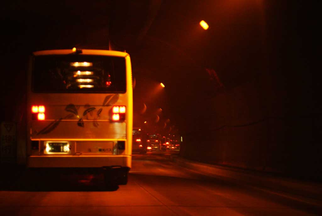 photo, la matière, libre, aménage, décrivez, photo de la réserve,Endurance dans l'obscurité, tunnel, autobus, feu arrière, 