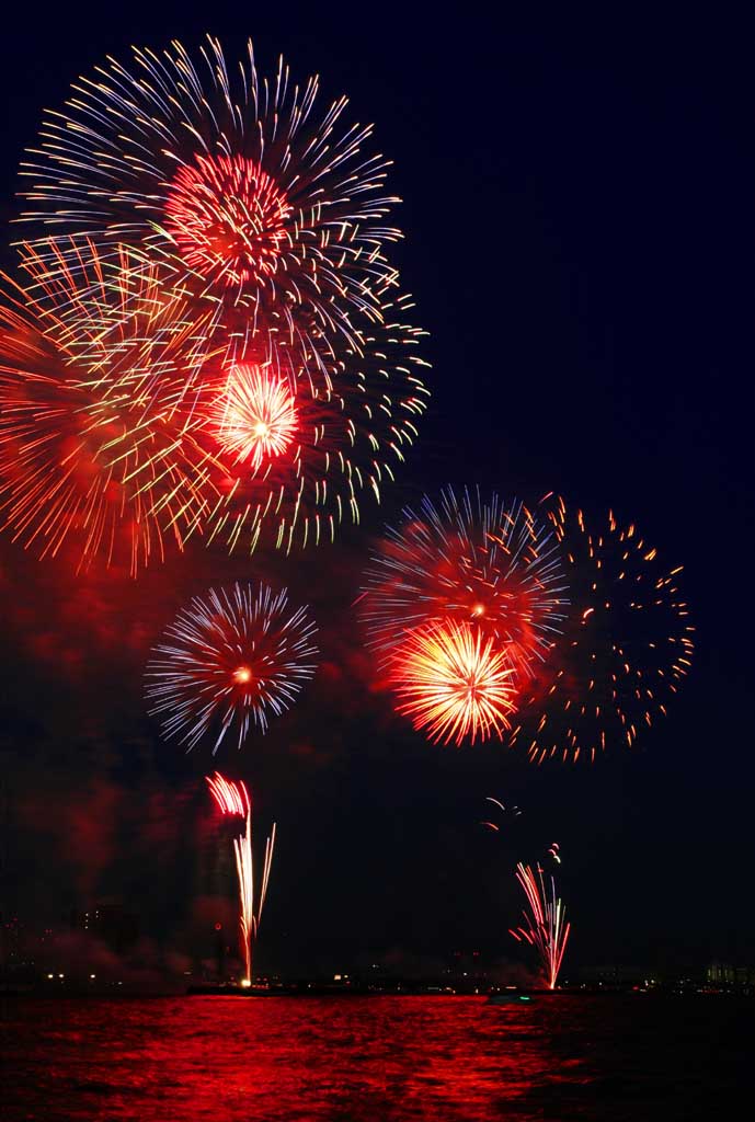 Foto, materiell, befreit, Landschaft, Bild, hat Foto auf Lager,Tokyo Bucht großartiges Feuerwerk, Feuerwerk, Nacht, Abschuss, Ein-Fußfeuerwerkball