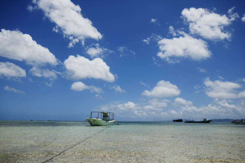 photo, la matière, libre, aménage, décrivez, photo de la réserve,La mer d'après-midi tranquille, bateau, ciel bleu, nuage, vague