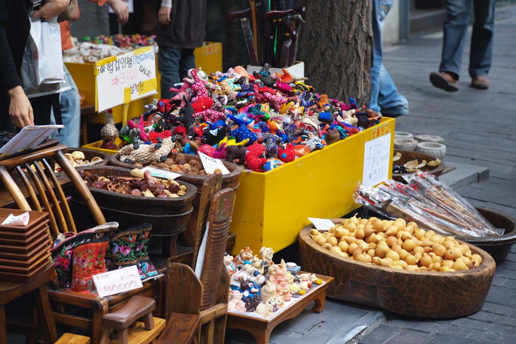 photo, la matière, libre, aménage, décrivez, photo de la réserve,La stalle de rue de diverses marchandises, position, gourde, jouet rembourré, folkcraft