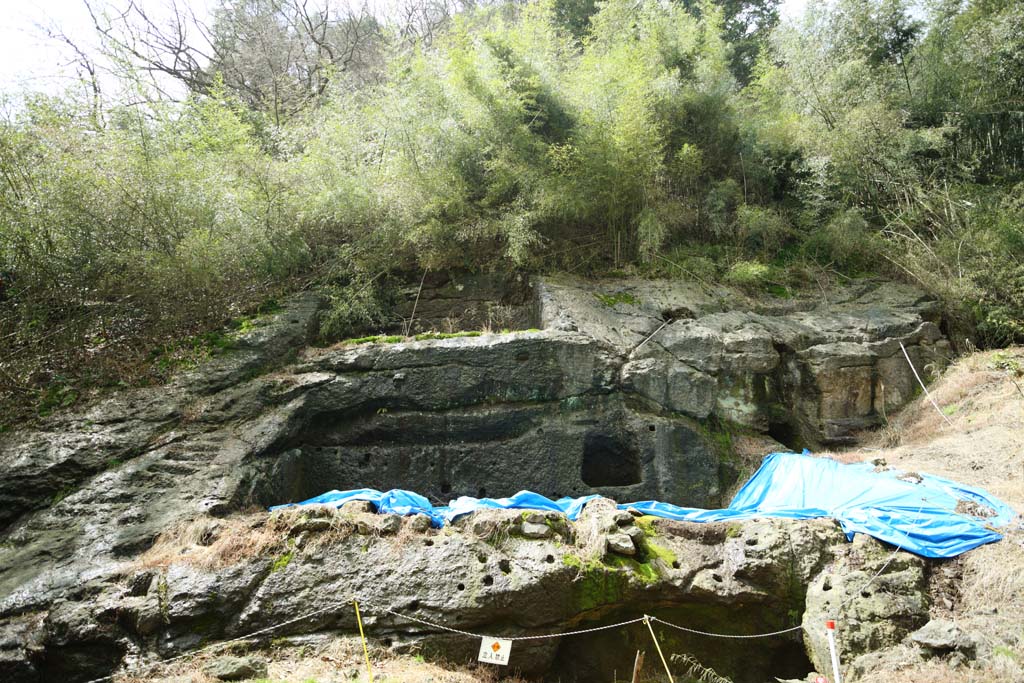 Foto, materiell, befreit, Landschaft, Bild, hat Foto auf Lager,Ein arsenhaltiges Rattengift von Iwami-Silber-Grubendorfspur, Treppe, Überreste, Friedhof, Somo