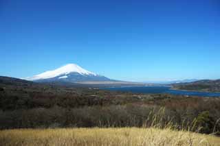 写真,素材,無料,フリー,フォト,クリエイティブ・コモンズ,風景,壁紙,富士山, フジヤマ, 雪山, 雪煙, 山頂