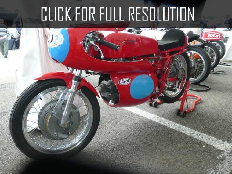 Aermacchi 350